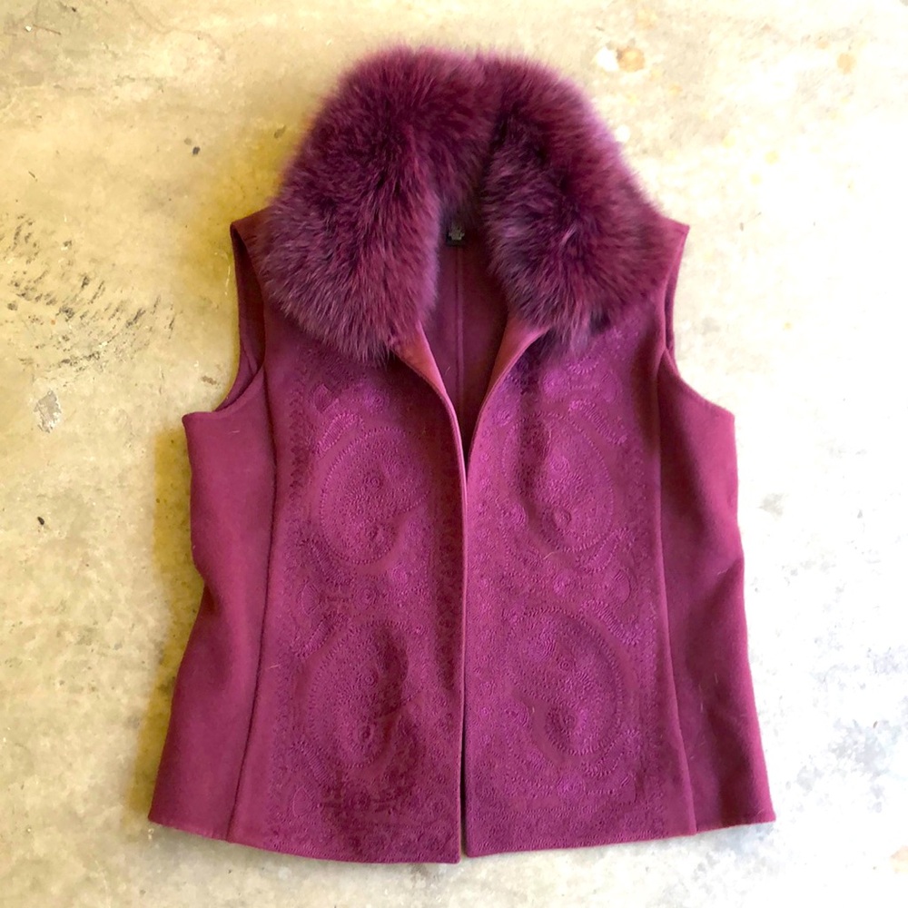 Linda Allard Ellen Tracy Elegant Purple Fox Fur Collar Vest with embroidery S